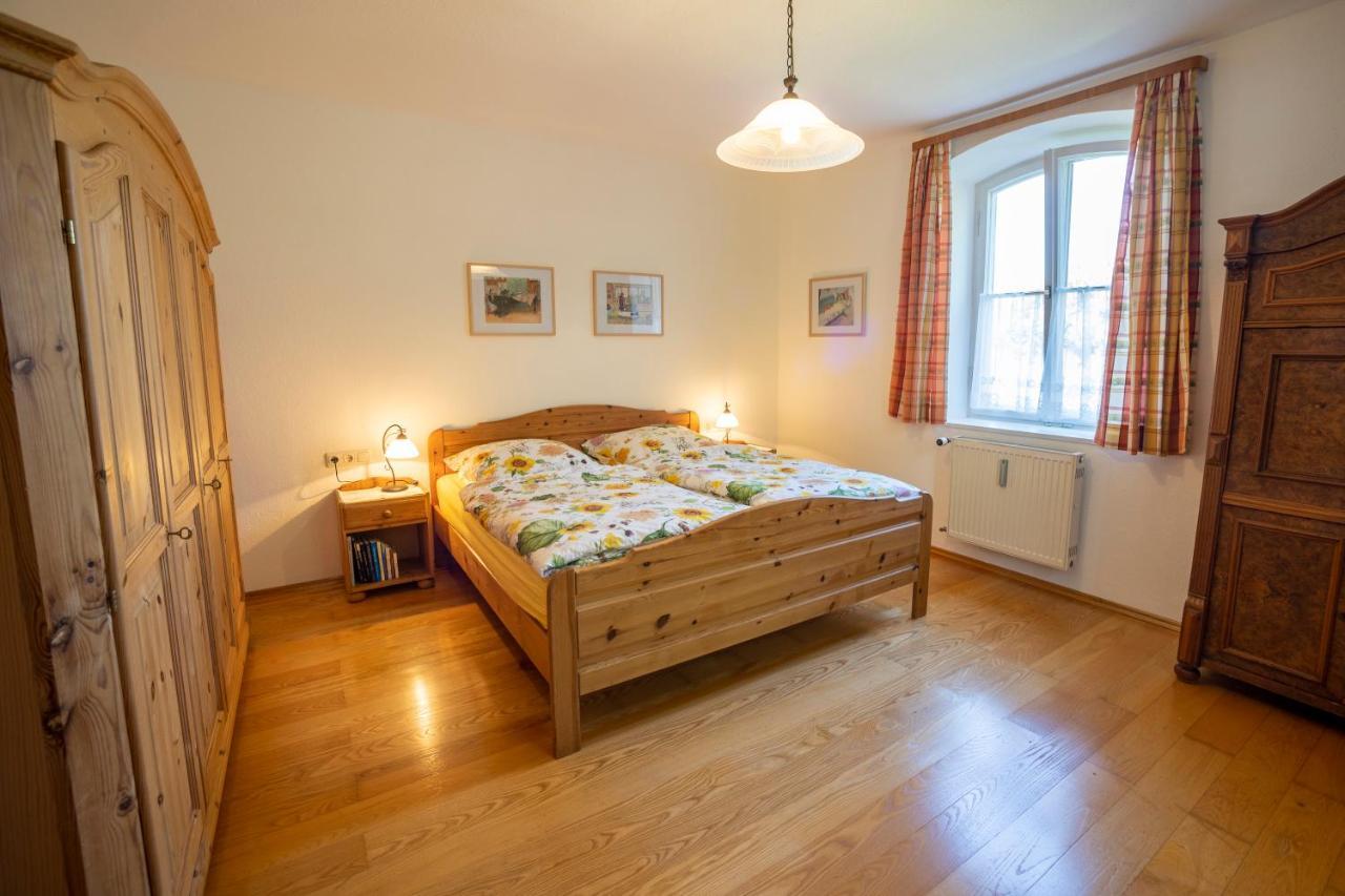 Landhauswohnung Mit Wildromantischem Garten Füssen 외부 사진