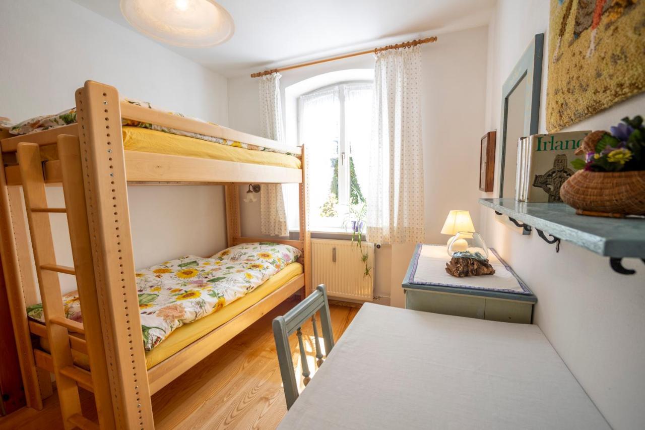 Landhauswohnung Mit Wildromantischem Garten Füssen 외부 사진