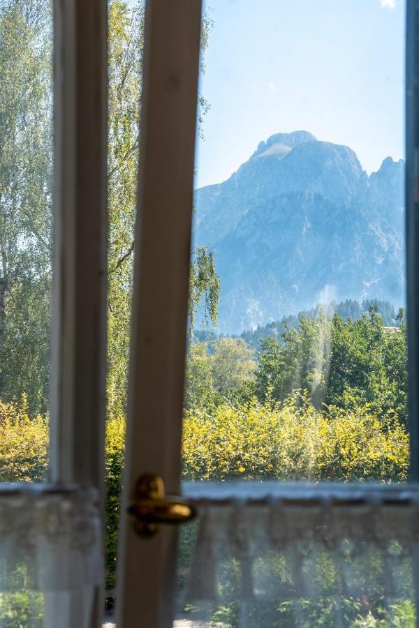 Landhauswohnung Mit Wildromantischem Garten Füssen 외부 사진